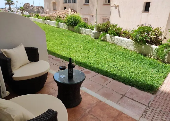 1 Bedroom Beachfront At Torecilla Apartment Nerja