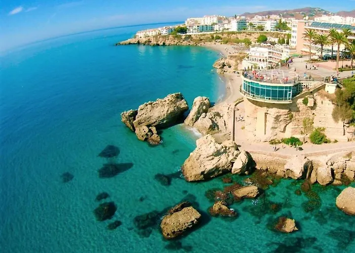 1 Bedroom Beachfront At Torecilla * ネルハ